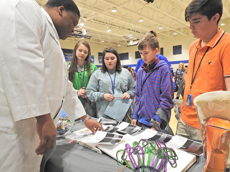 Sevier Middle College and Career Fair - Photo 3