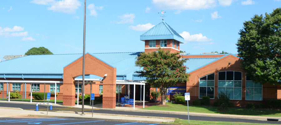 Lake Forest Elementary Building
