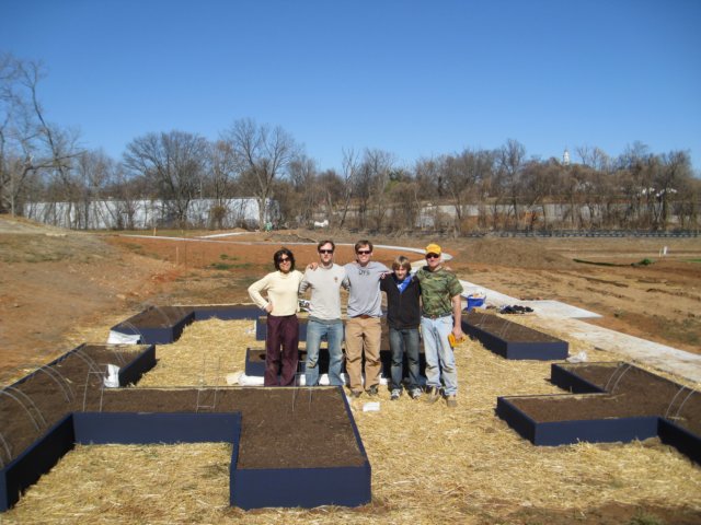 gofogardenbuild44.jpg