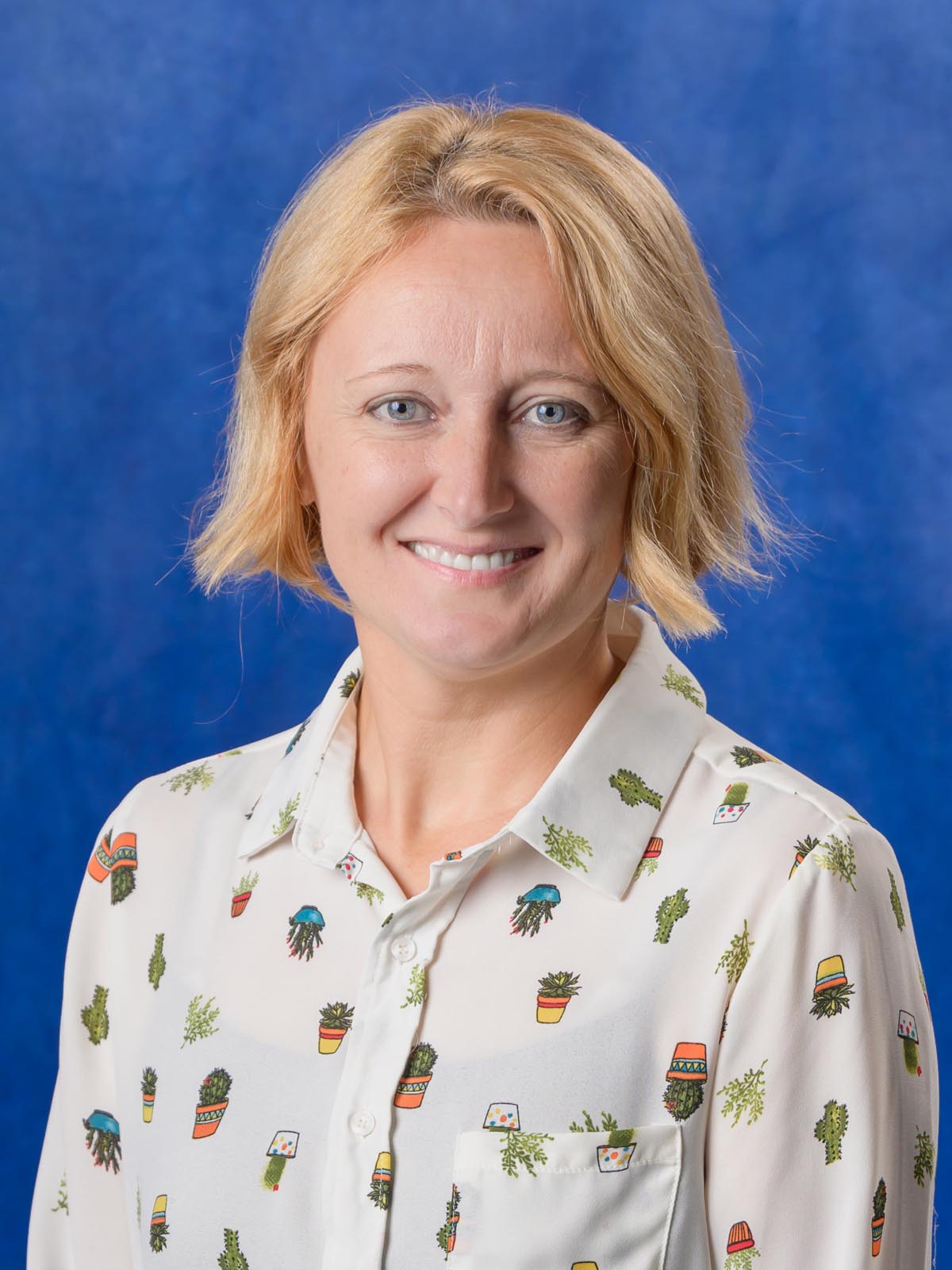 Portrait Photo of Julia Potapenko